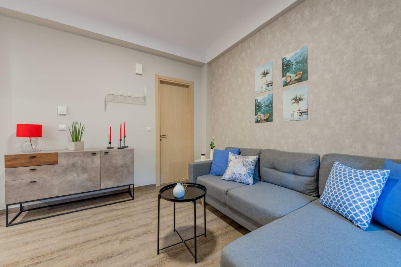Stylish & Bright Apartment In The City Centre Zakynthos Town Exterior foto