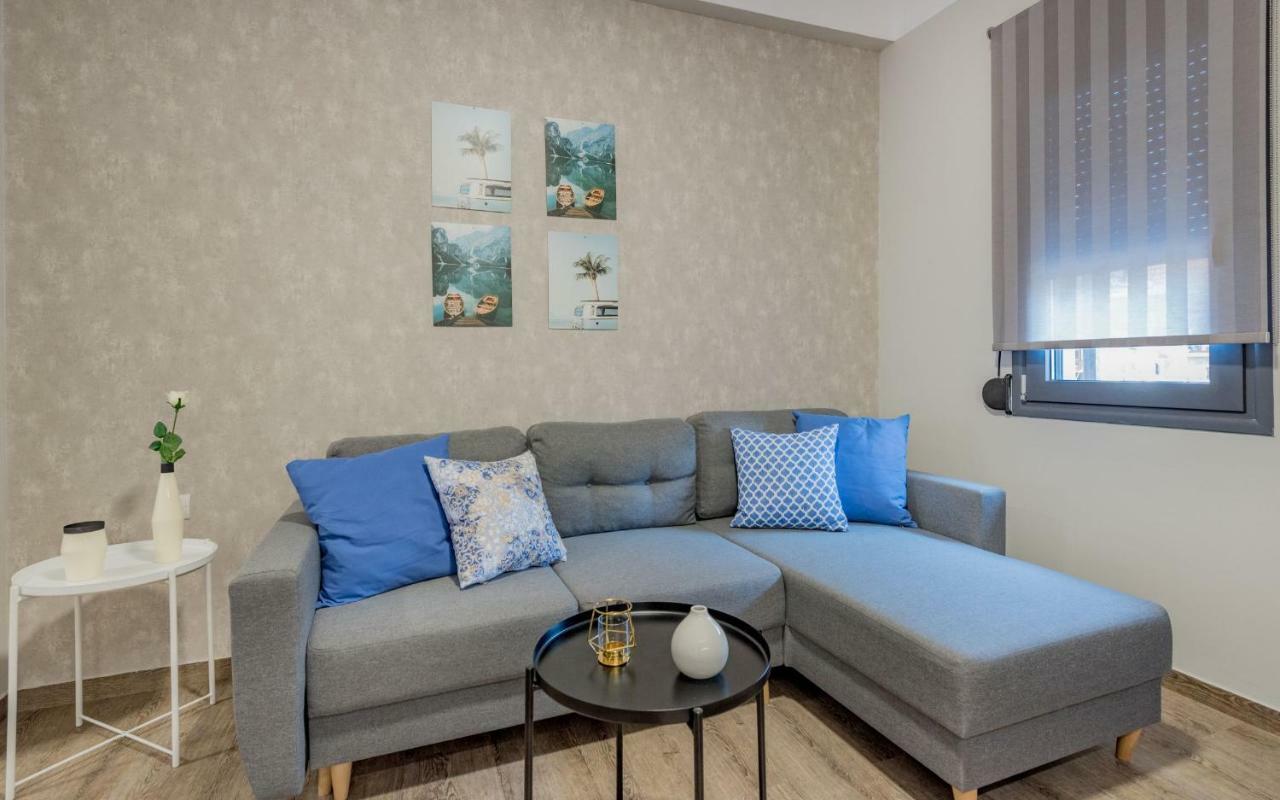 Stylish & Bright Apartment In The City Centre Zakynthos Town Exterior foto
