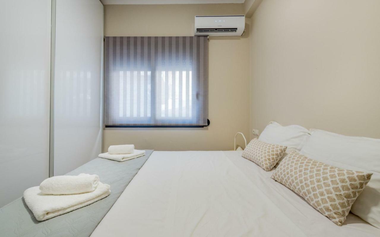 Stylish & Bright Apartment In The City Centre Zakynthos Town Exterior foto